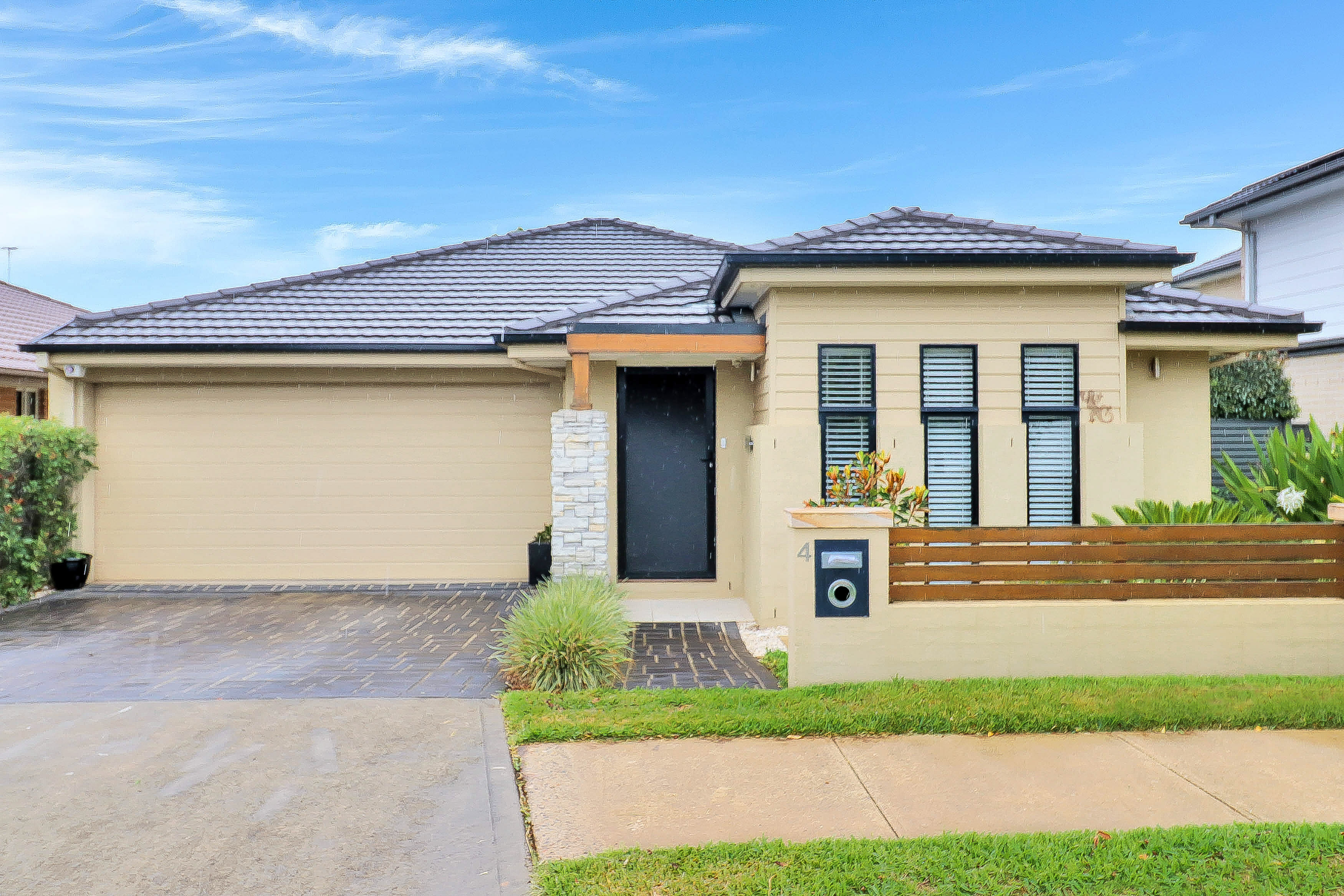 4 Nield St, Ropes Crossing NSW 2760 House Leased