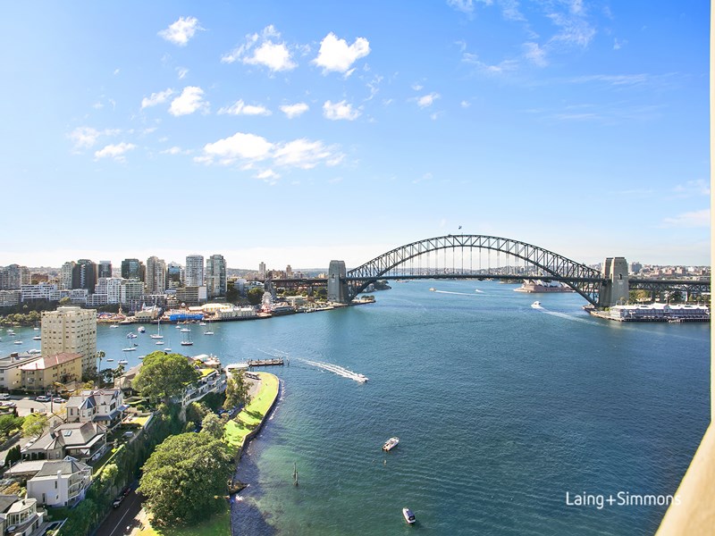 133/14 Blues Point Road, Mcmahons Point NSW 2060 Leased