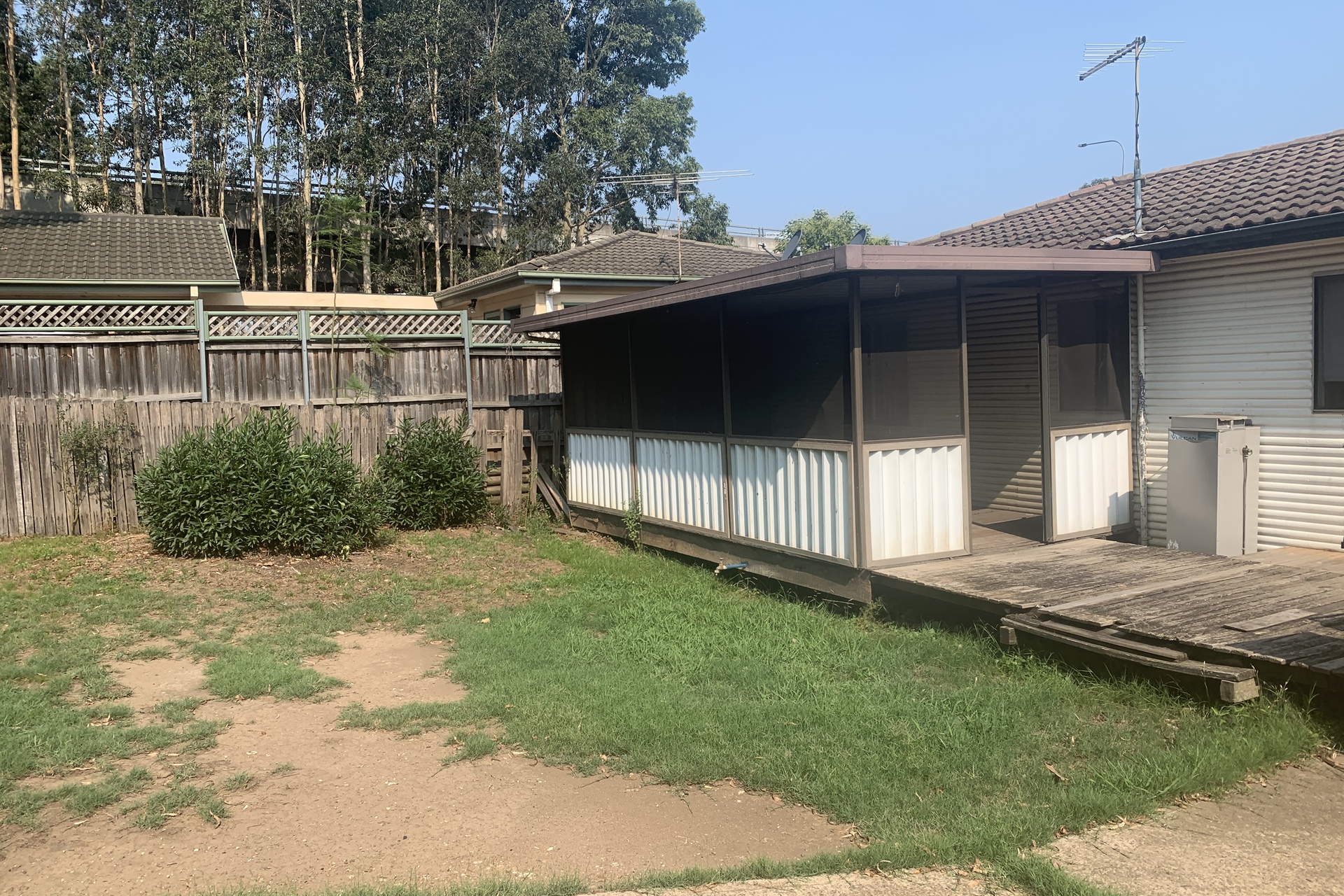 129 Abbott Road, Seven Hills NSW 2147 House Leased