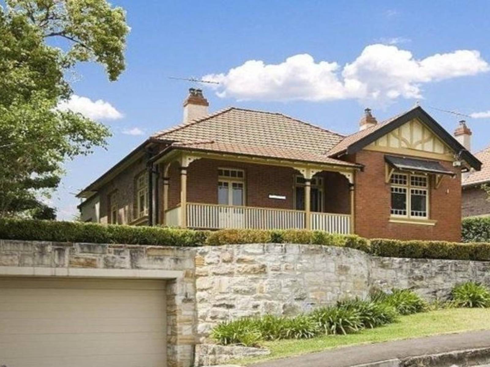 3 Crescent St, Hunters Hill NSW 2110 House Leased