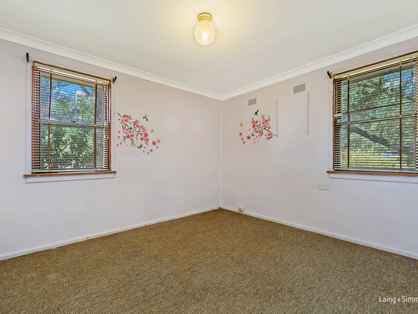 2 Awatea Place, Lethbridge Park NSW 2770 House Sold