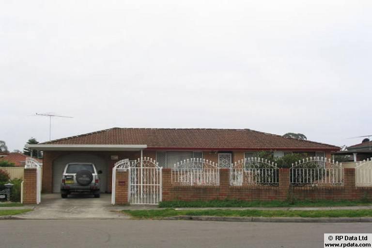 10 Caddo Close, Greenfield Park NSW 2176 House Sold