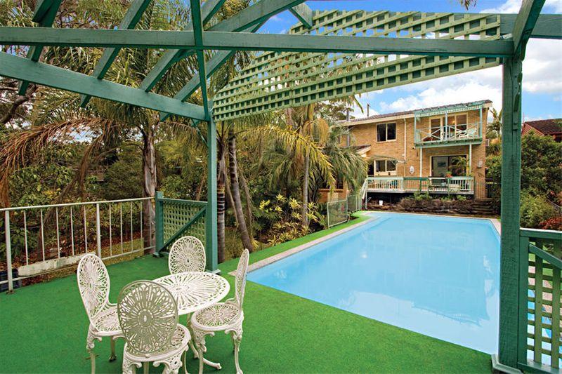 7 Blackbutt Avenue, Pennant Hills NSW 2120 Property Information