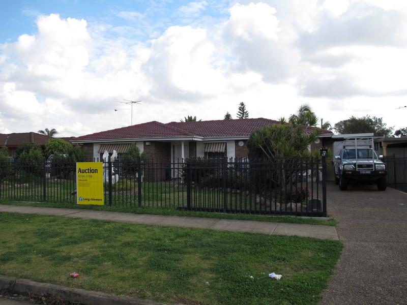 3 Merinda Place, BONNYRIGG NSW 2177 Property Information