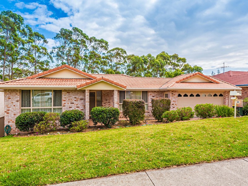 305 Crestwood Drive, Port Macquarie NSW 2444 House Sold