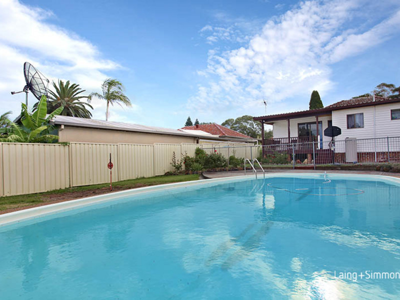 21 Patricia Street, Mays Hill NSW 2145 Property Information