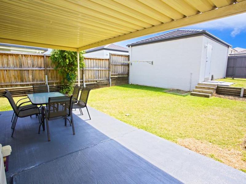 6 Donn Street, Middleton Grange NSW 2171 Property Information