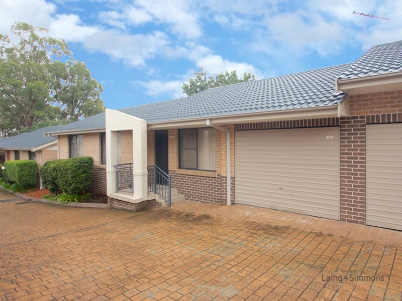4 12 Caloola Road, Constitution Hill NSW 2145 Villa Sold