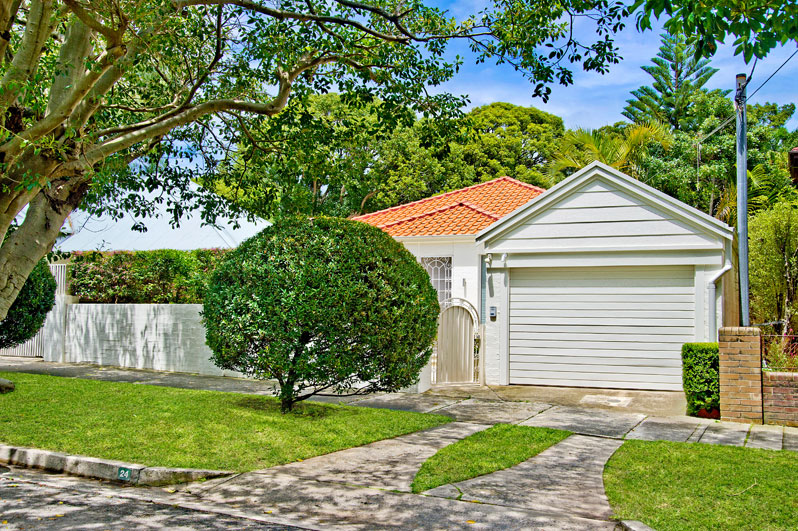 24 Cambridge Avenue, VAUCLUSE NSW 2030 Property Information