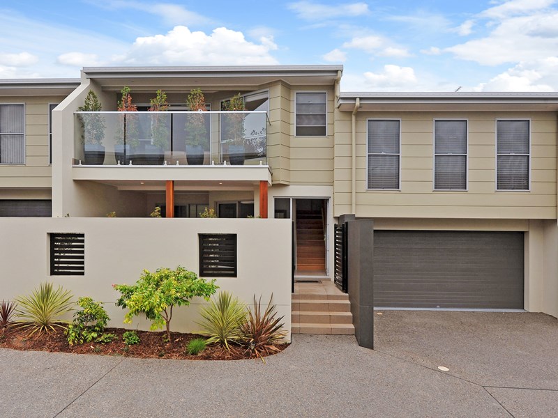 2/174 Kennedy Drive, Port Macquarie NSW 2444 Townhouse Sold