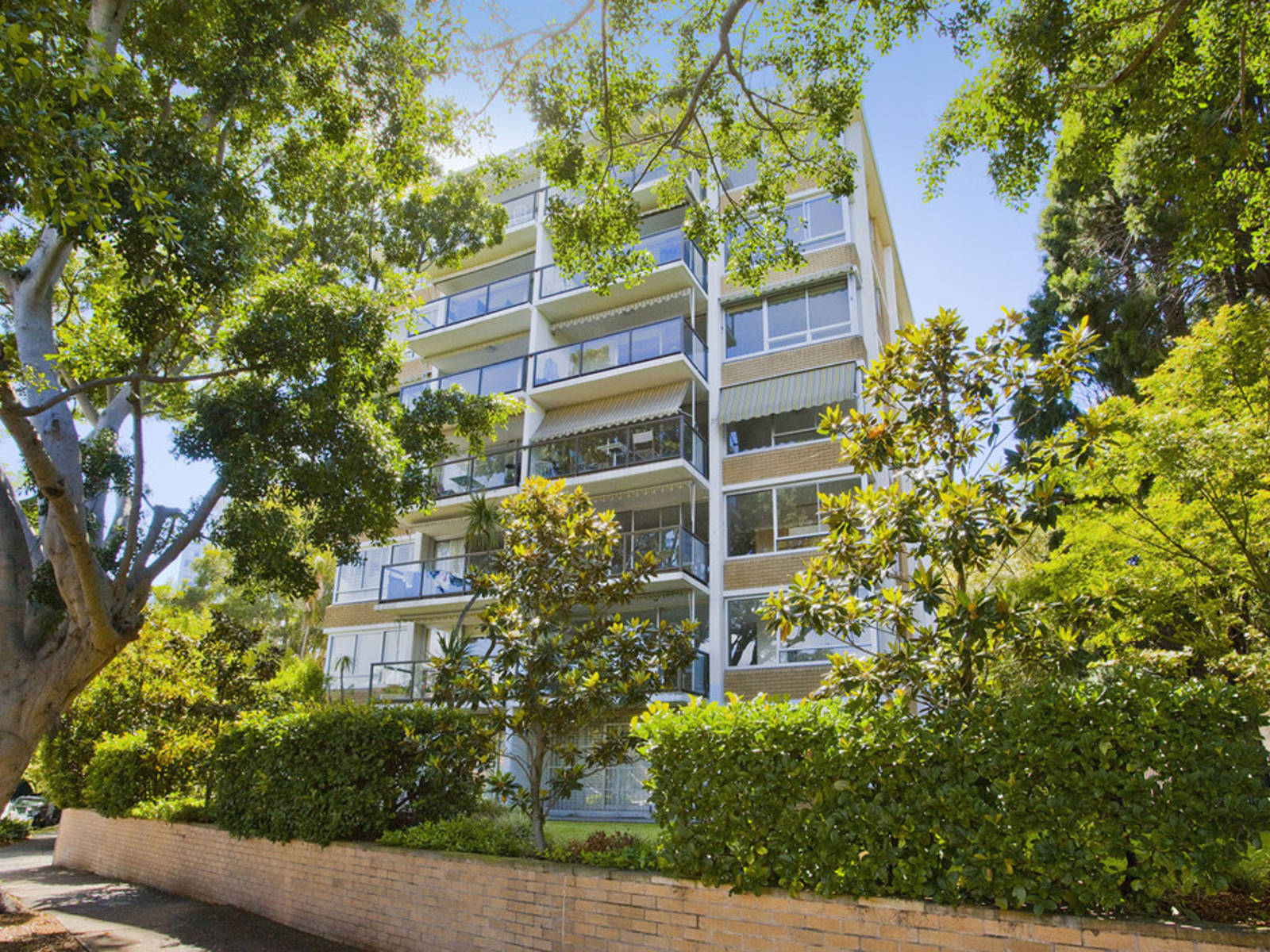 19/63 Darling Point Road, Darling Point NSW 2027 Apartment Sold 19/63 Darling Point Road, Darling Point NSW 2027 Apartment Sold