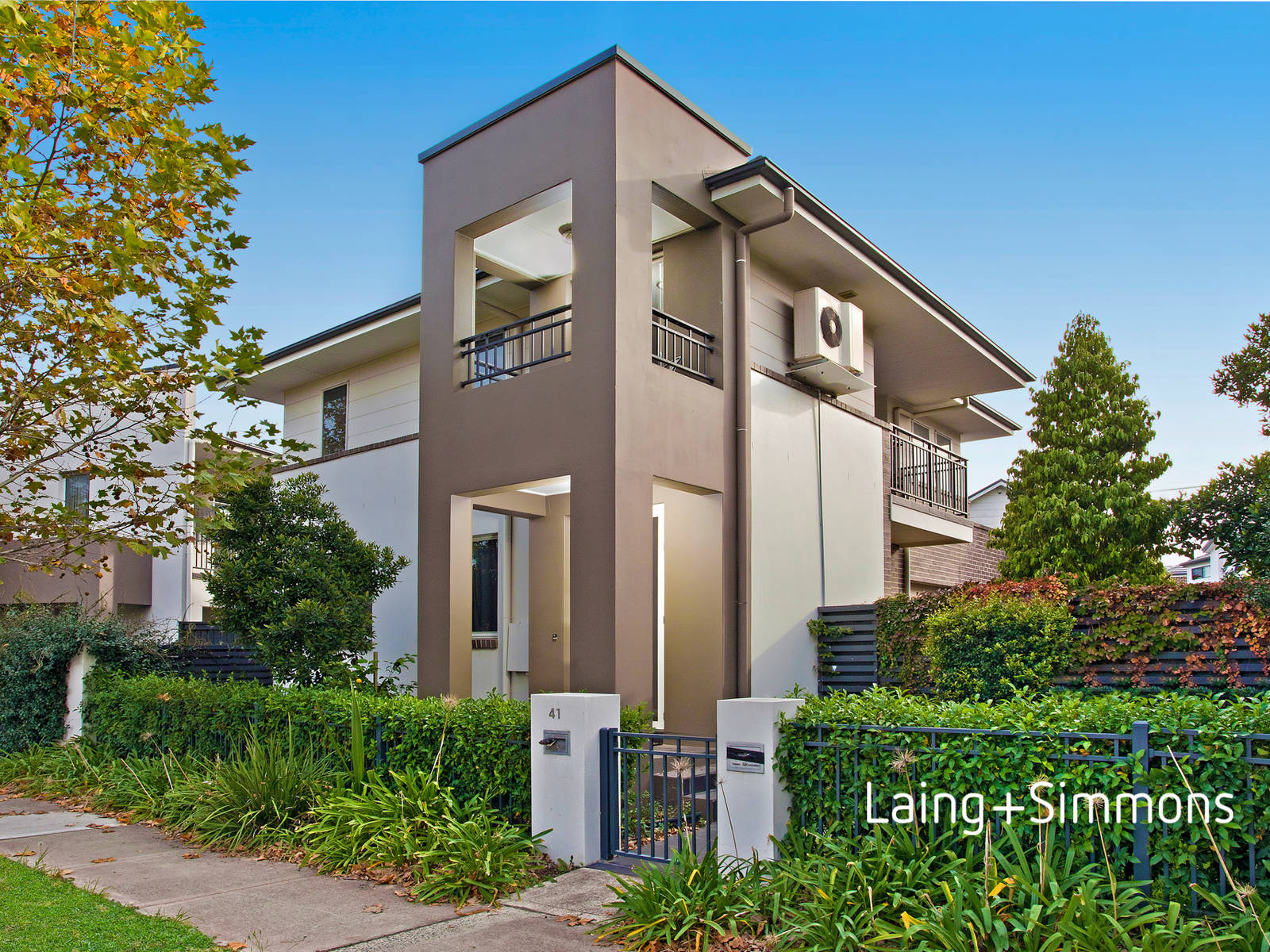 41 Sydney Smith Drive, Penrith NSW 2750 House Sold