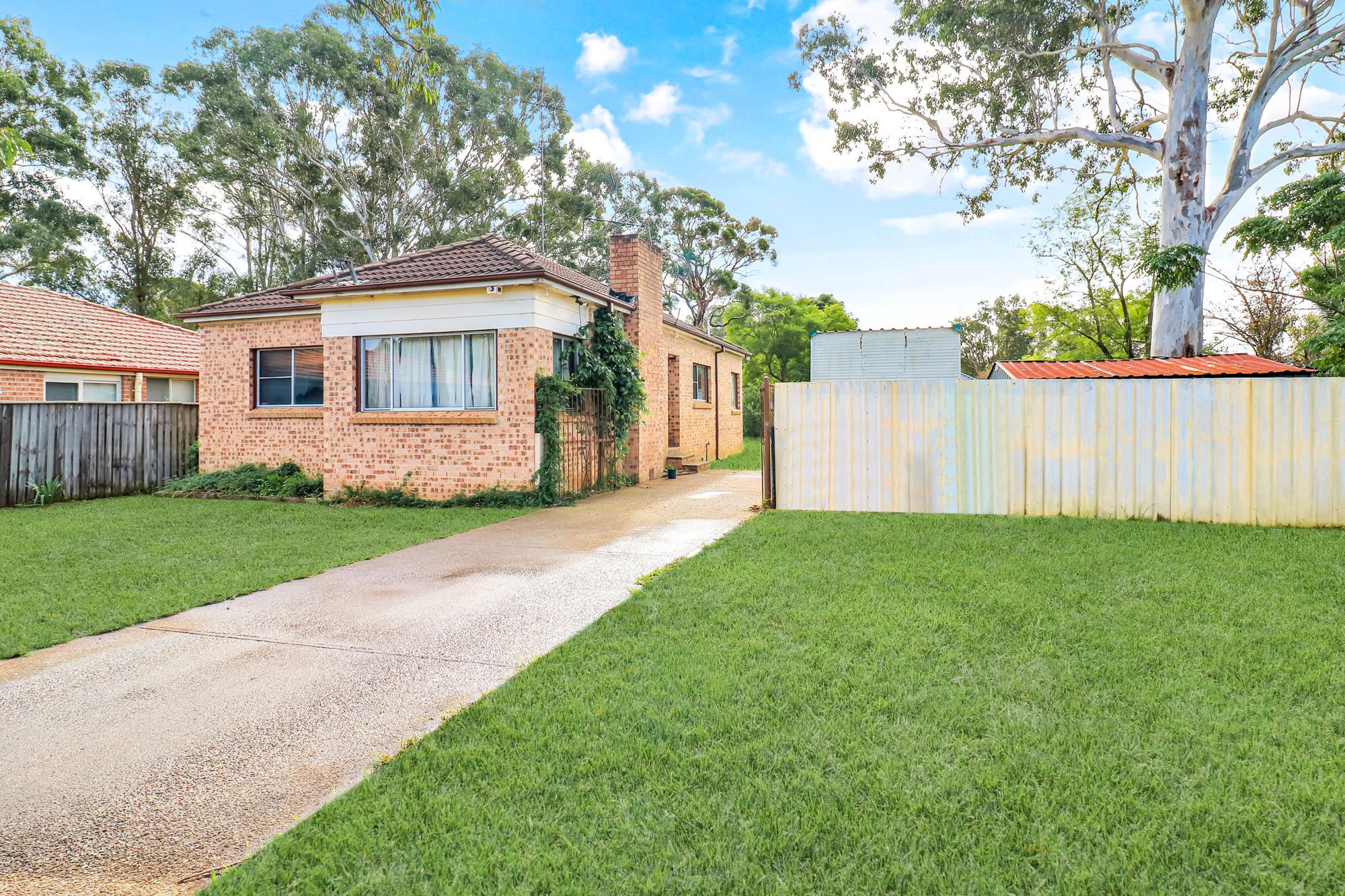 10 Jackaranda Road, North St Marys NSW 2760 House Sold