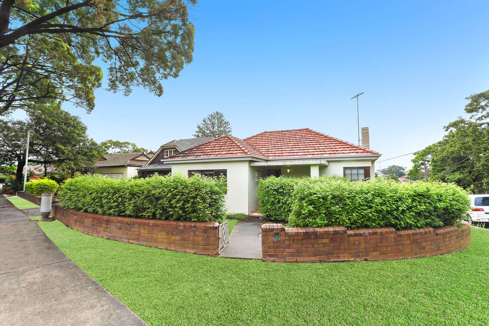38 Carwar Avenue, Carss Park NSW 2221 House Leased