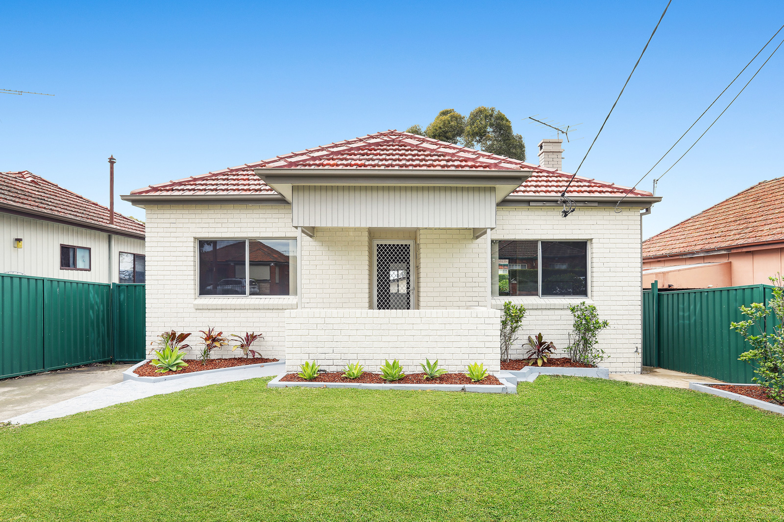 144 Hillcrest Avenue, Hurstville Grove NSW 2220 House Sold