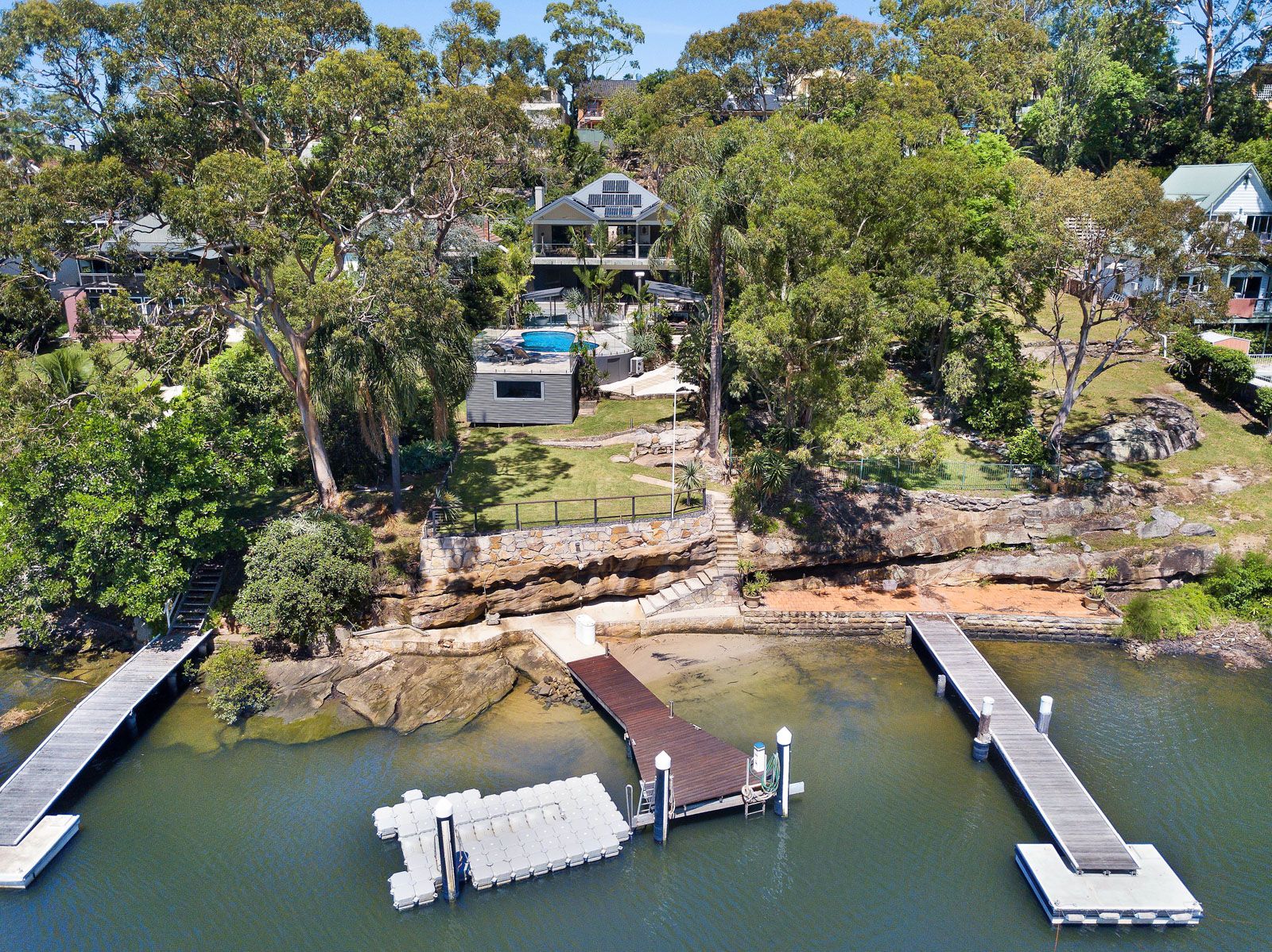 37 Queens Road, Connells Point NSW 2221 House Sold