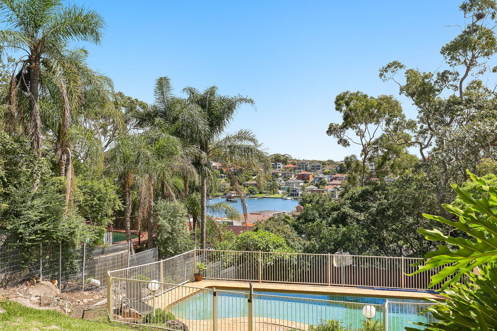 24 Wentworth Avenue, Blakehurst NSW 2221 House Sold