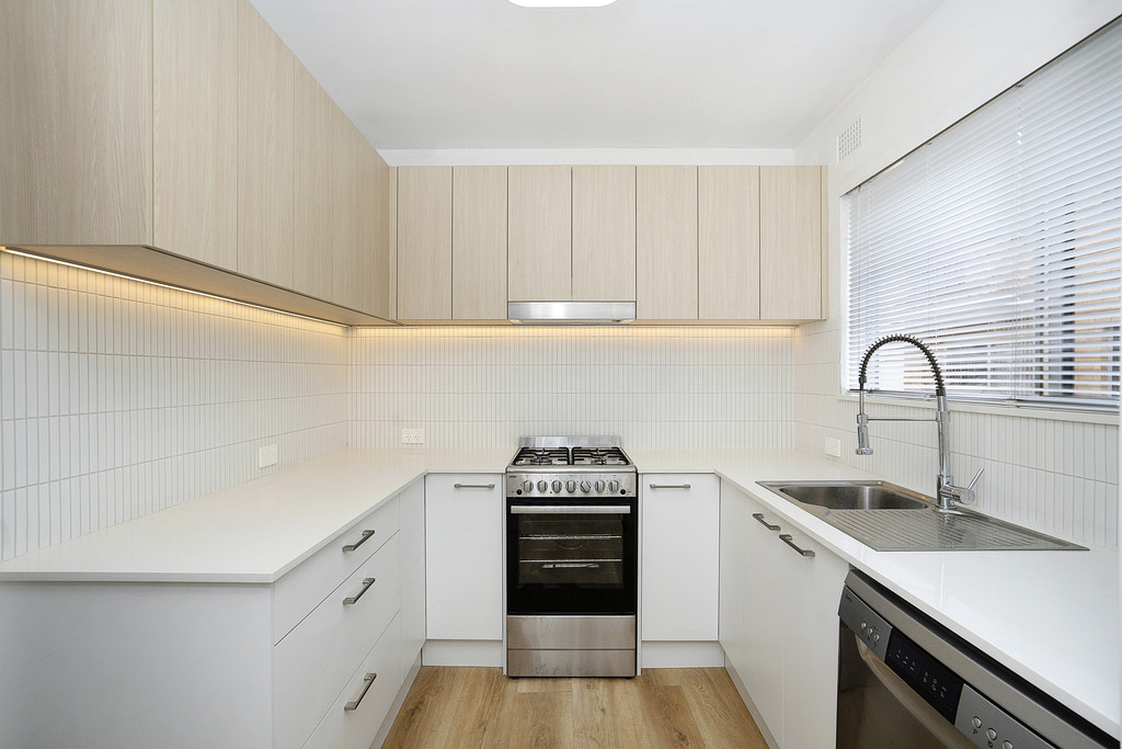 2/10 Mactier Street, Narrabeen NSW 2101 Apartment Leased