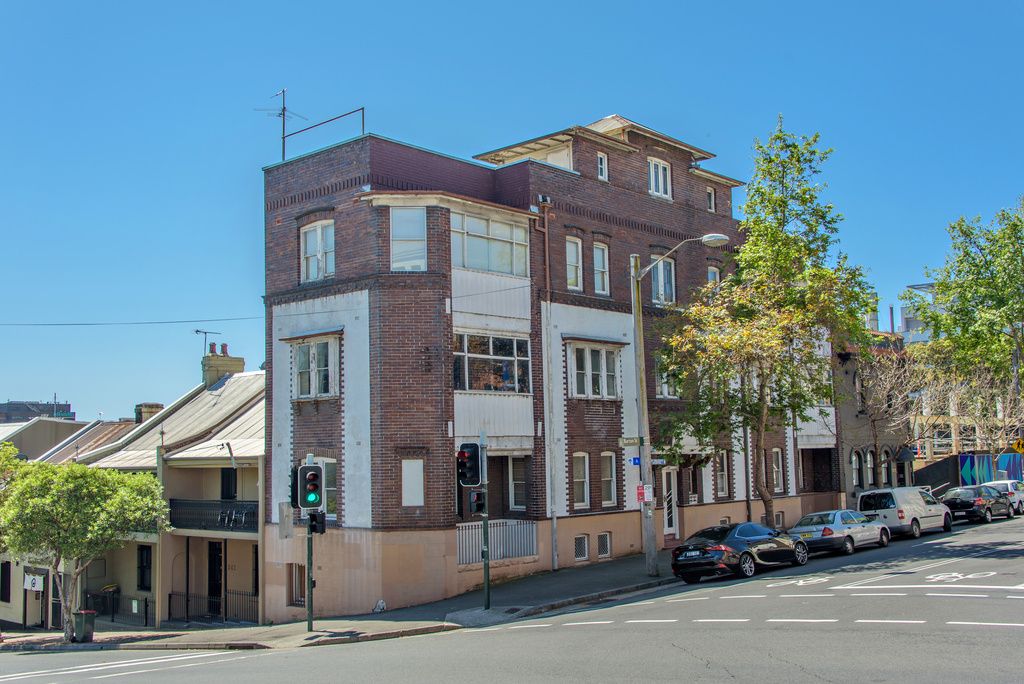 2/32A Burton Street, DARLINGHURST NSW 2010 Property Information