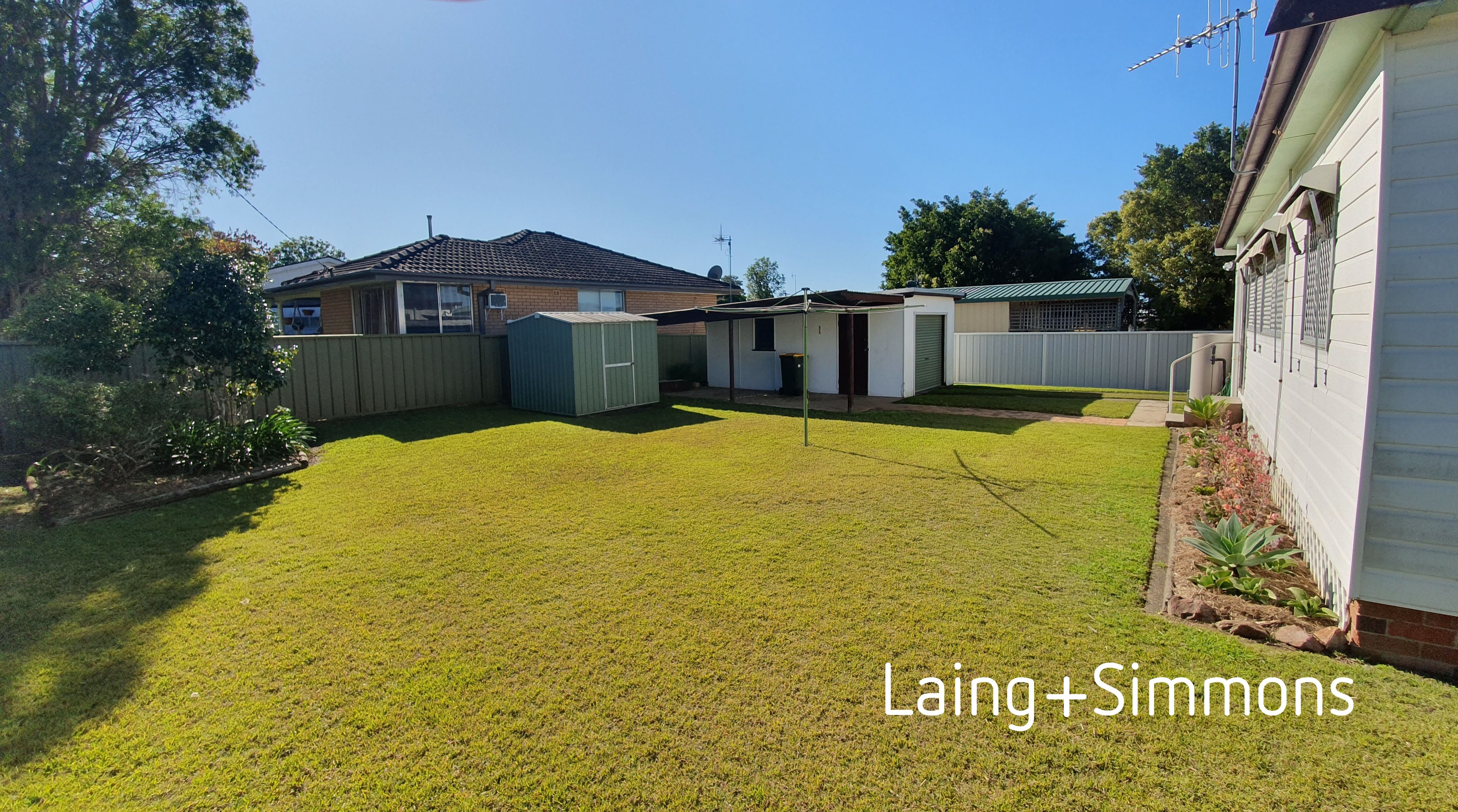 33 Milligan Street, TAREE NSW 2430 House Leased