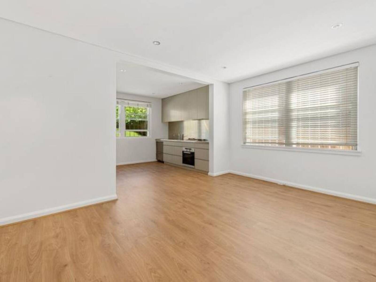 2/29B Manning Road, Double Bay NSW 2028 Property Information