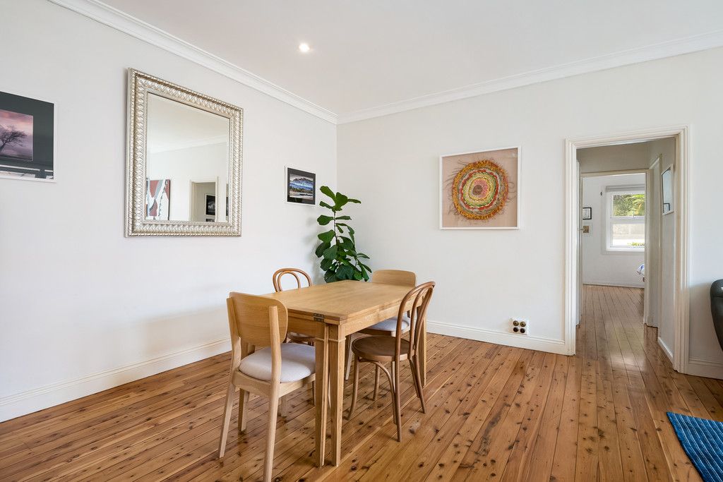 10/16 Yarranabbe Road, Darling Point NSW 2027 Property Information