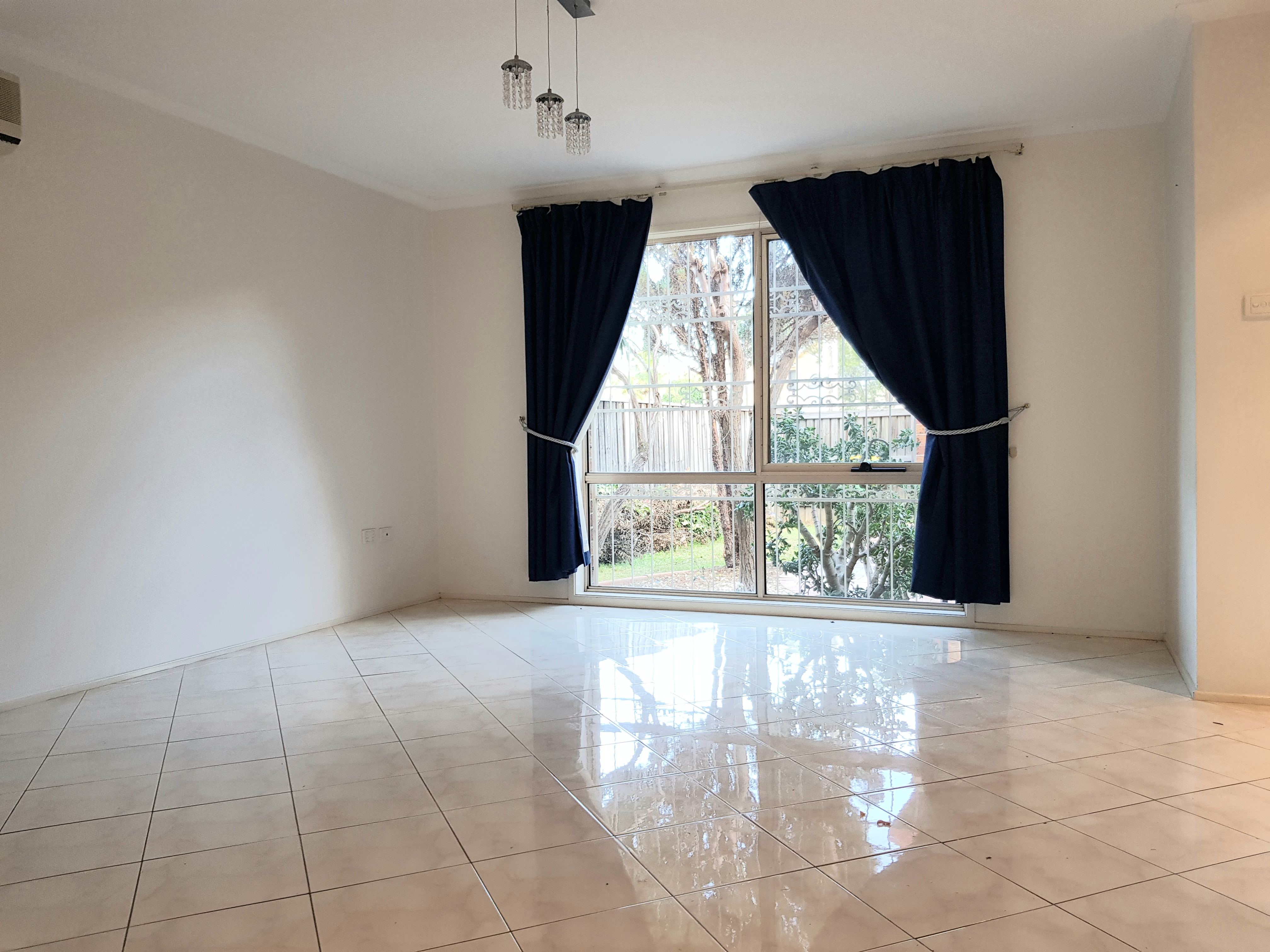 Mount Pritchard NSW 2170 DuplexSemidetached Leased