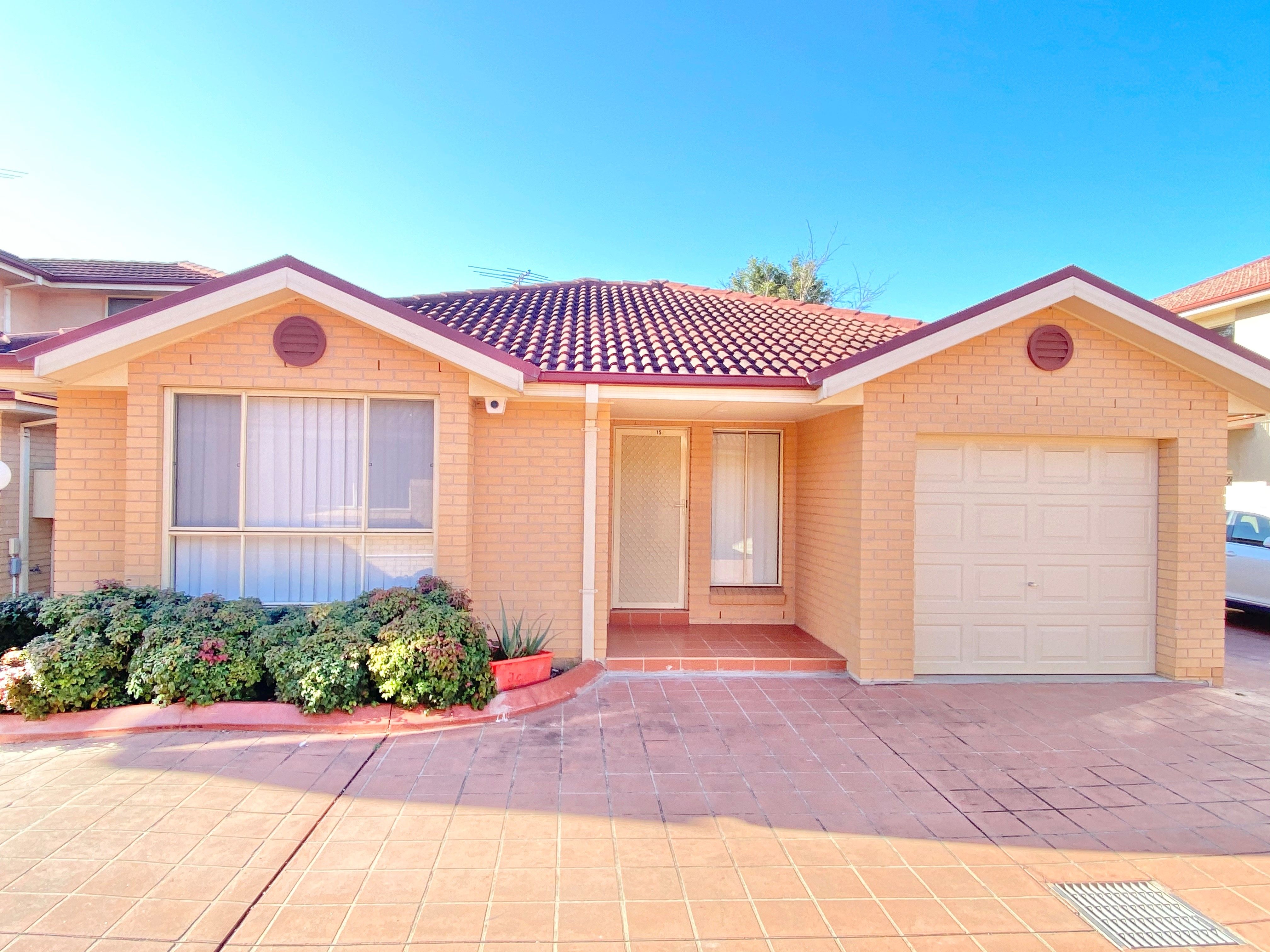Smithfield NSW 2164 Villa Leased