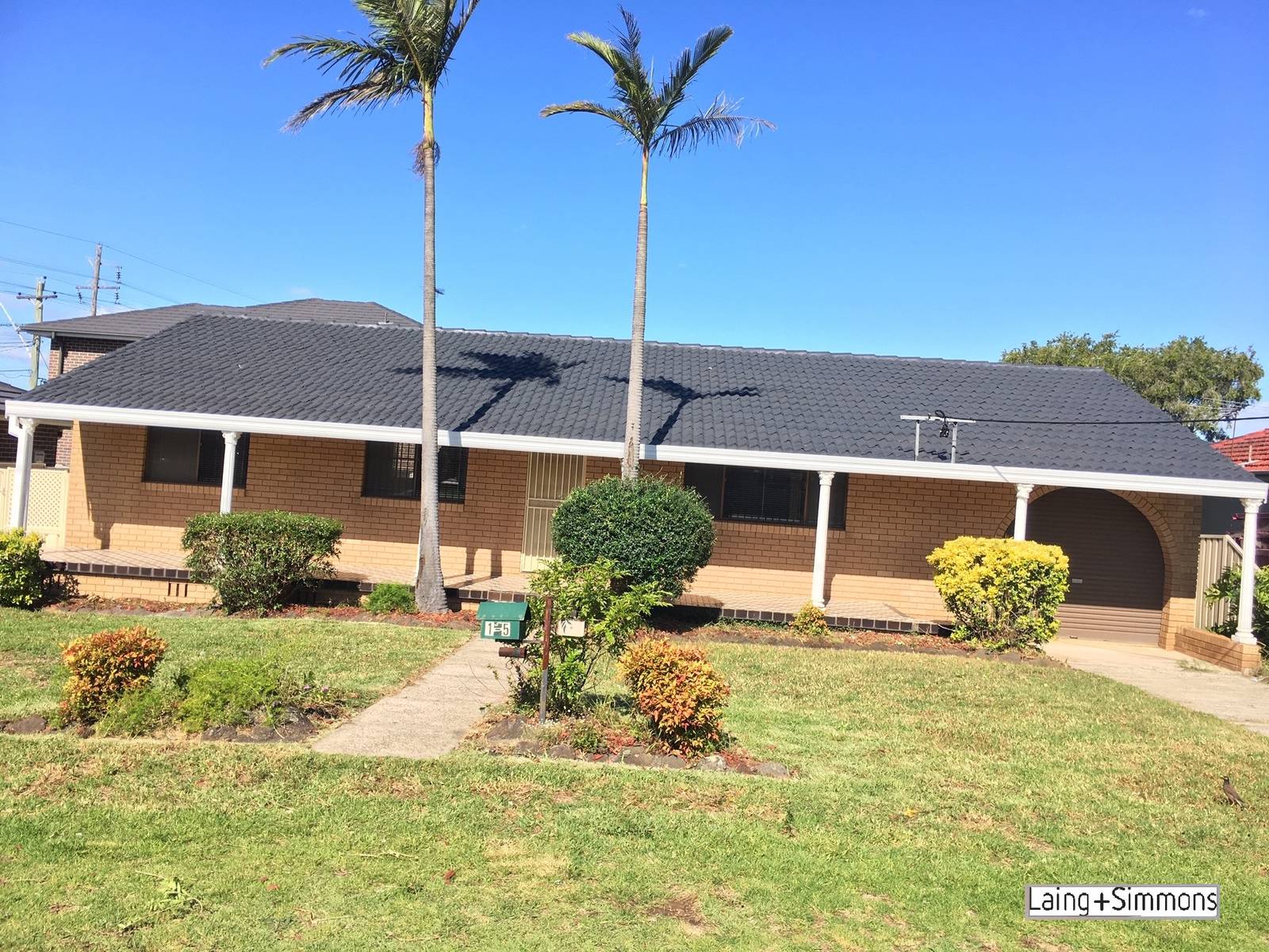 3 Garment Street, Fairfield West NSW 2165 House Sold