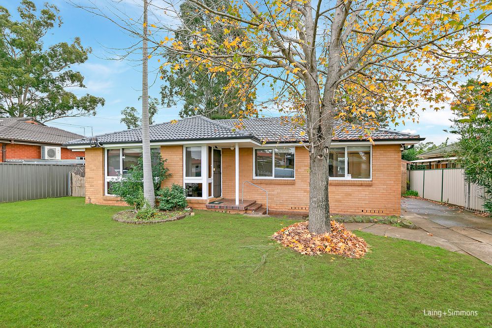 40 Eloura Street, Dharruk NSW 2770 Property Information