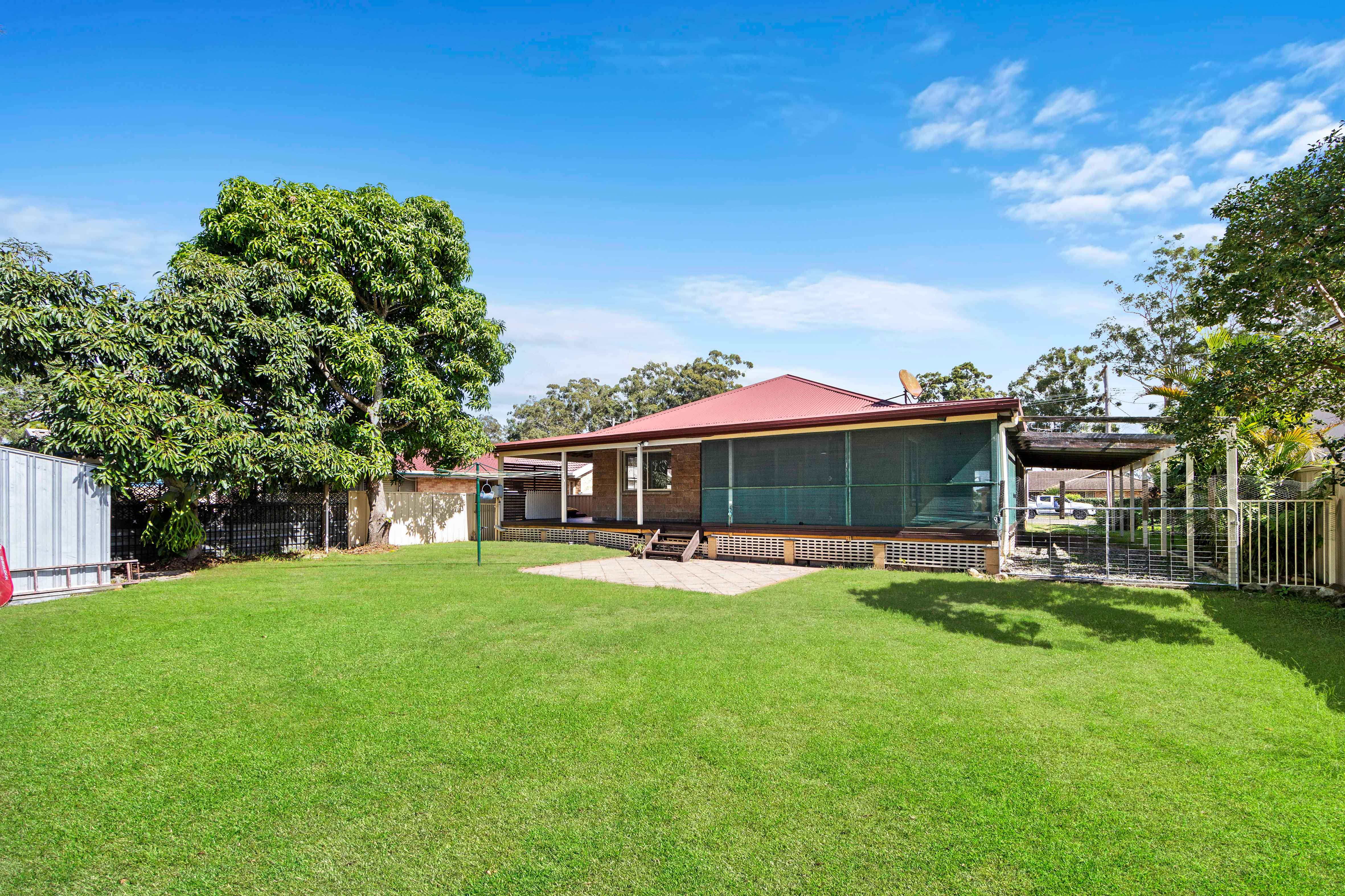 102 Riverside Drive, Port Macquarie NSW 2444 House Sold