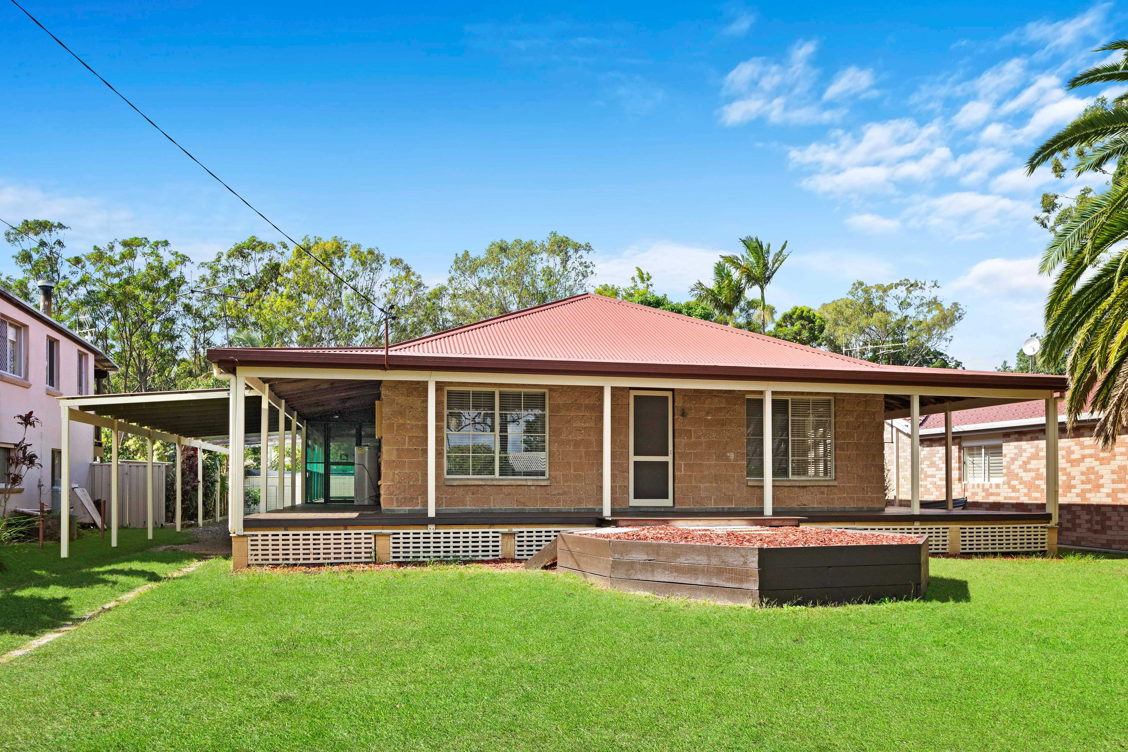 102 Riverside Drive, Port Macquarie NSW 2444 House Sold