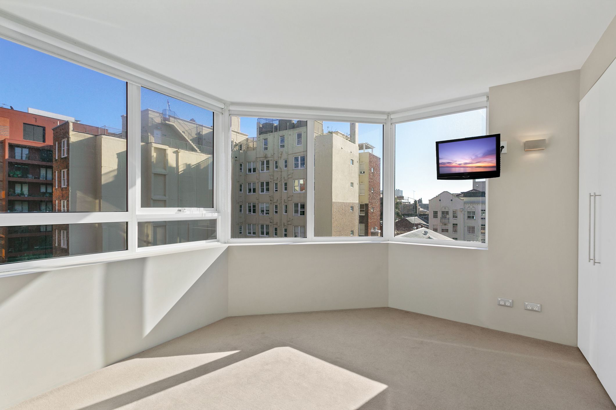 506/2A Elizabeth Bay Rd, Elizabeth Bay NSW 2011 Apartment Leased