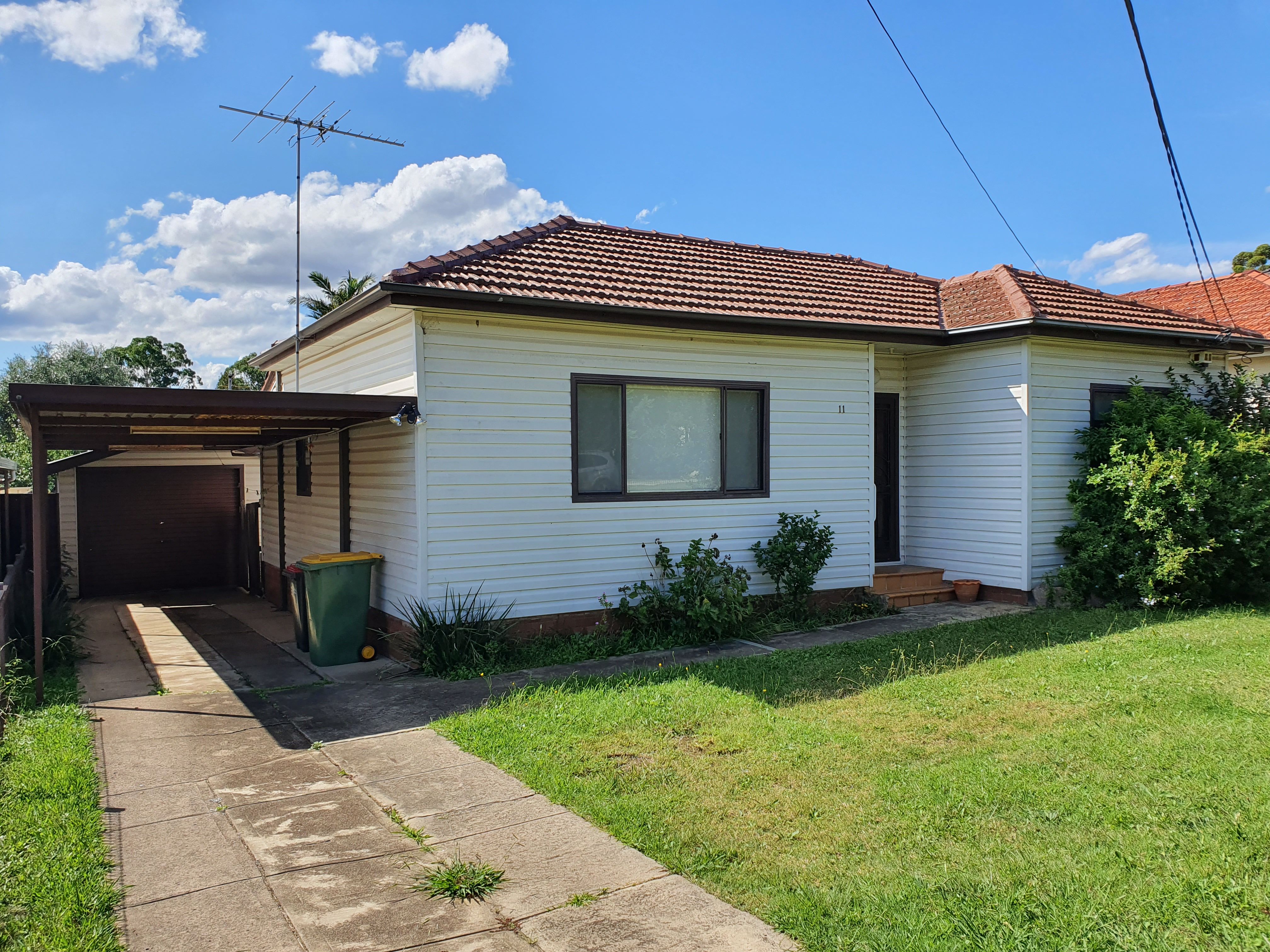 11 Derbyshire Avenue, Toongabbie NSW 2146 House Leased