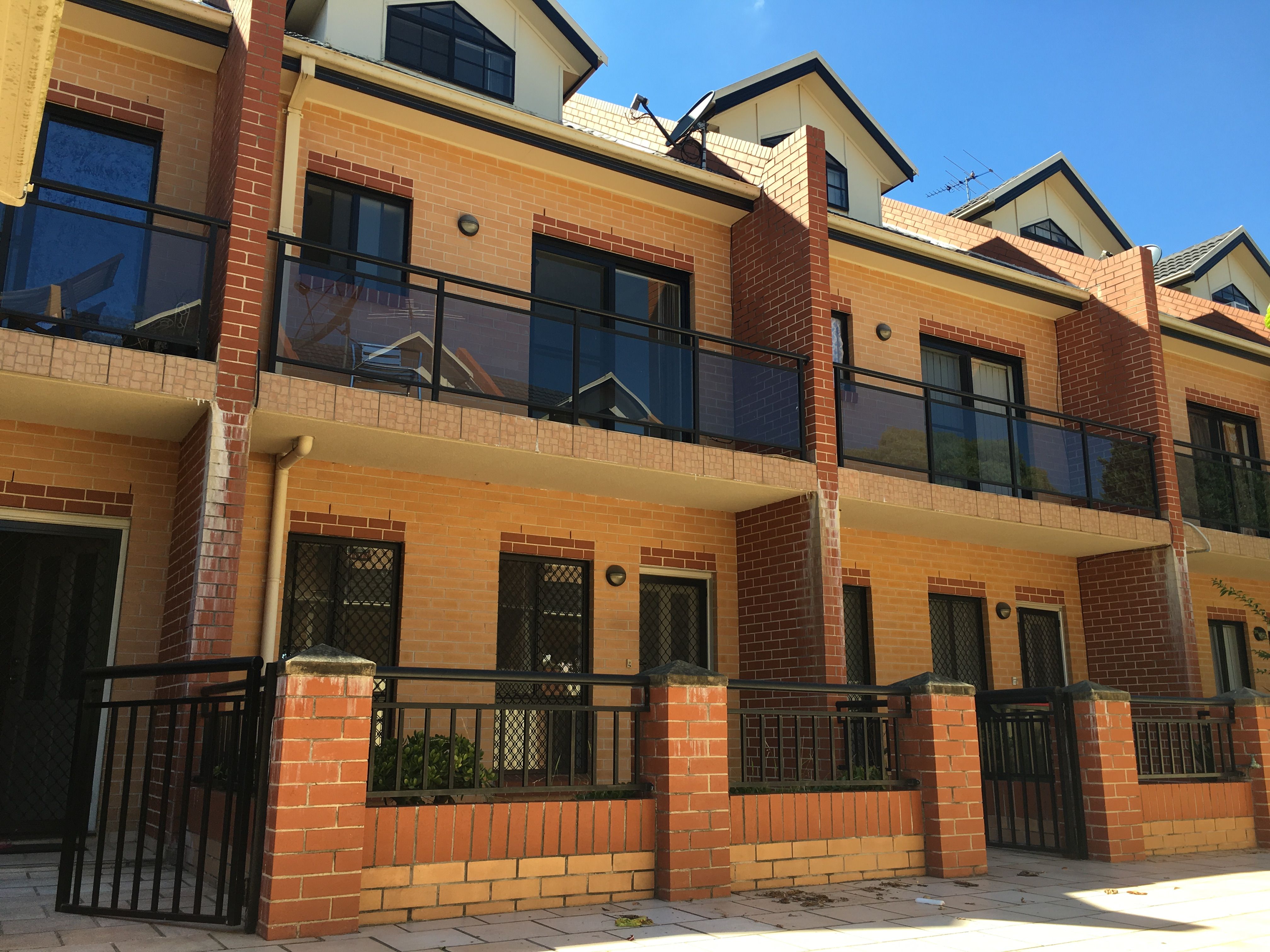 11/335 Blaxcell Street, Granville NSW 2142 Townhouse Leased