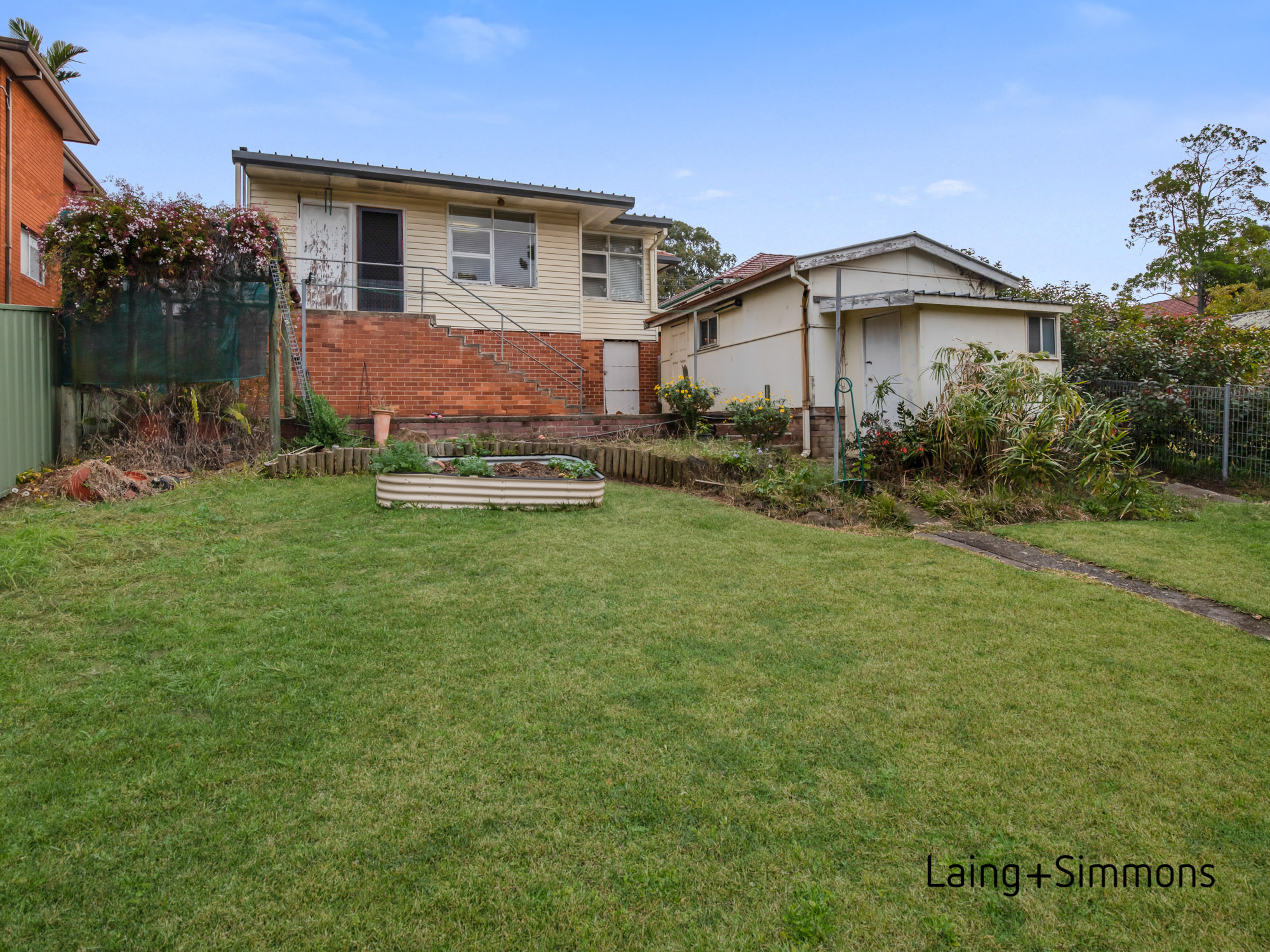 15 Boonah Street, Constitution Hill NSW 2145 House Sold