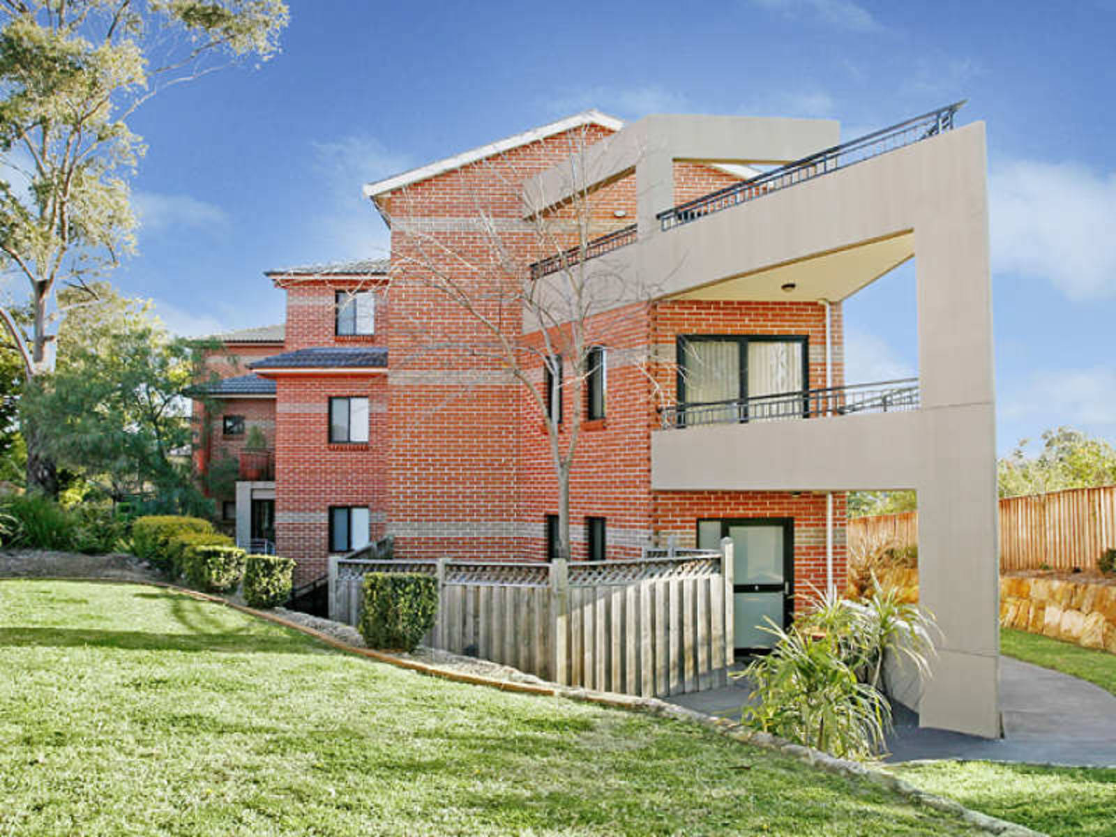 8/294296 Pennant Hills Road, Pennant Hills NSW 2120 Apartment Leased