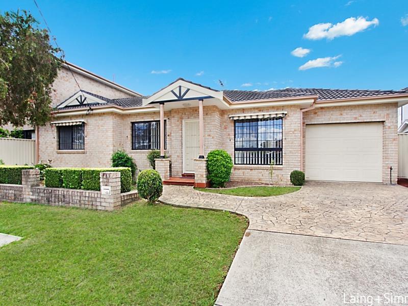 2a Rhonda Street, Pendle Hill
