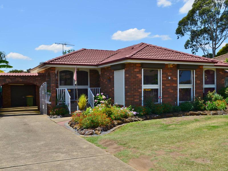 5 Gray Place, Wetherill Park NSW 2164 House Sold