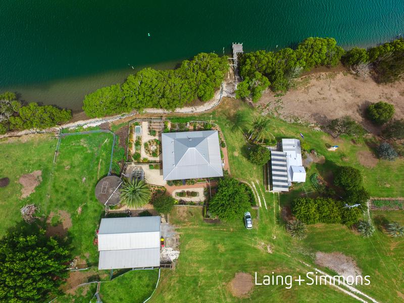 273 Cowans Lane, Oxley Island NSW 2430 Property Information