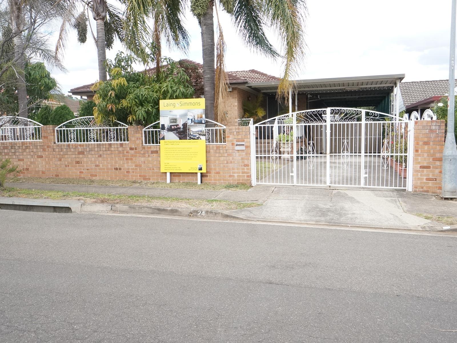 24 Lyell St, Bossley Park