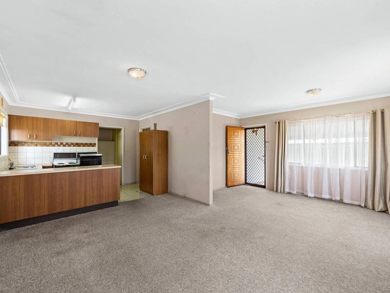 36/10																										Abraham Street
														
								Rooty Hill, NSW 2766