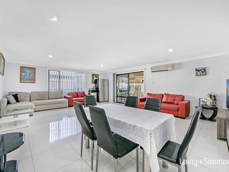 7/12-14																										Albert Street
														
								Campsie, NSW 2194