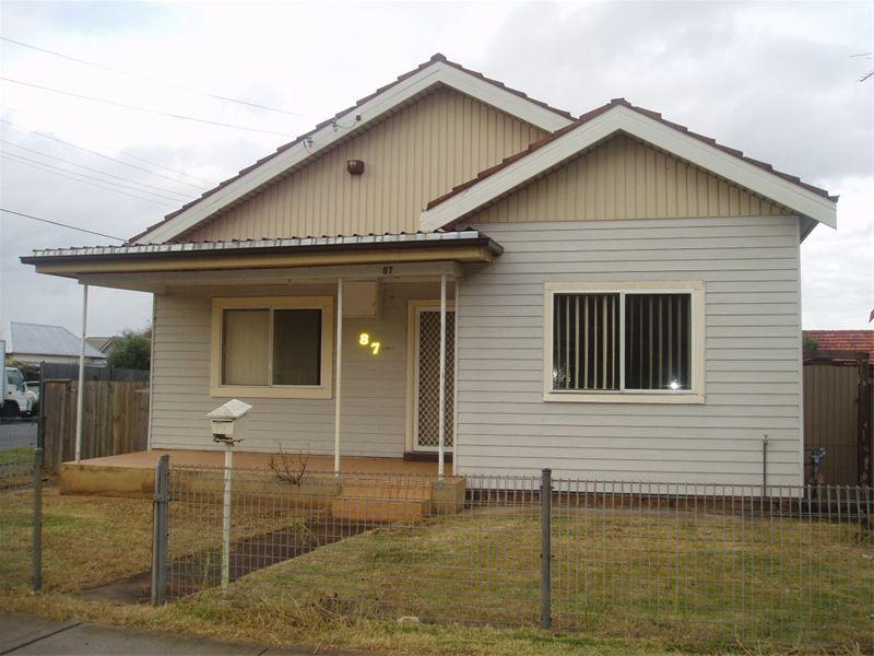 111/208																										Pacific Highway
														
								Hornsby, NSW 2077