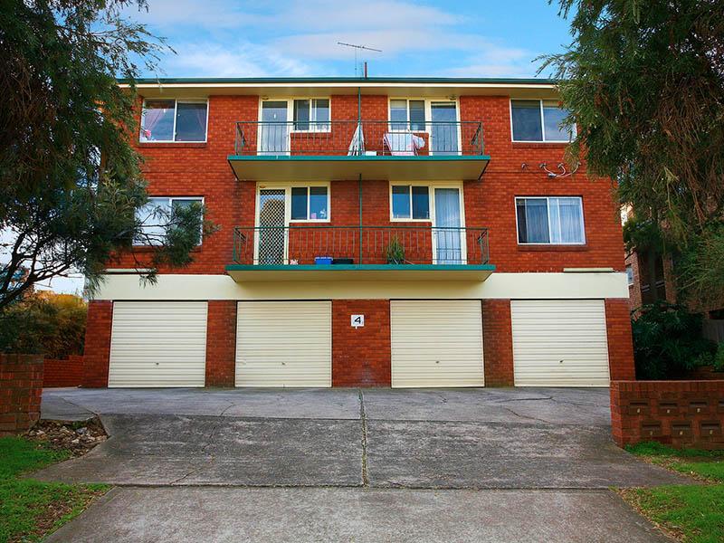 4/4 O'reilly Street, Parramatta