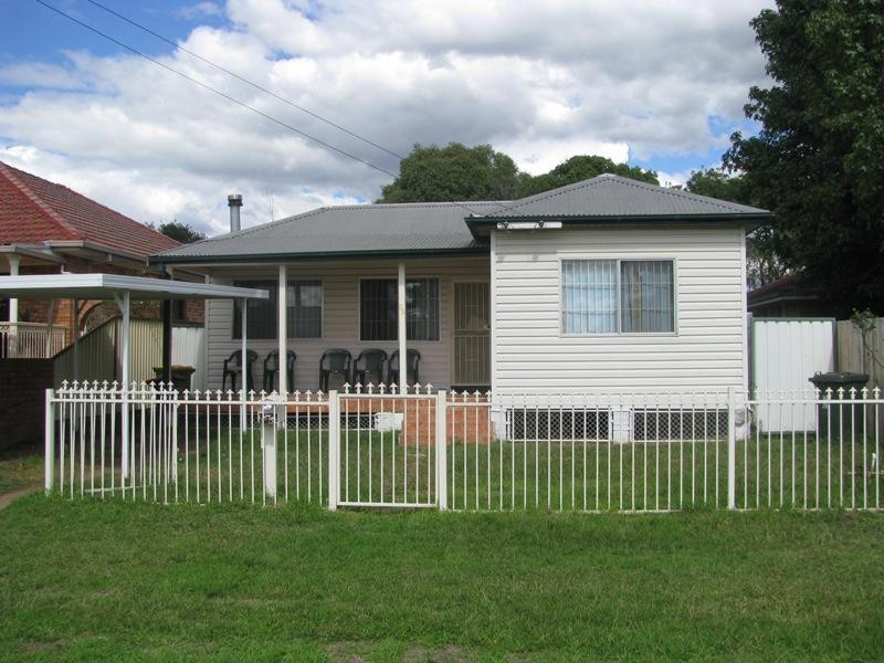 26 Willoughby Street, Guildford
