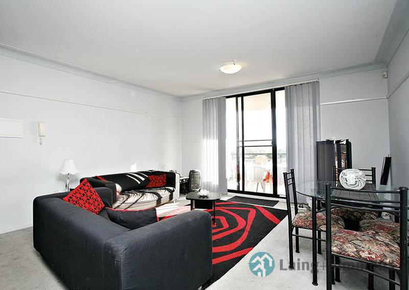 30/478 Church Street, Parramatta