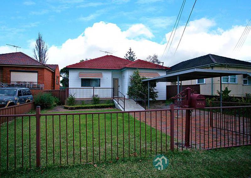 9/15																										Blaxcell Street
														
								Granville, NSW 2142