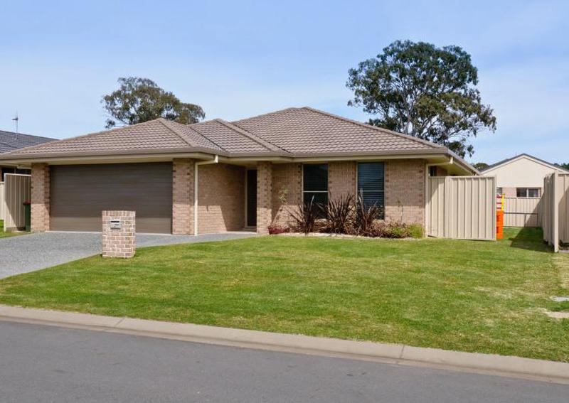 3/6																										Crisallen Street
														
								Port Macquarie, NSW 2444