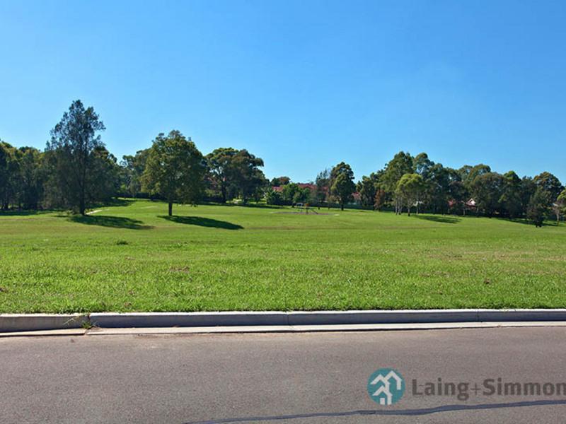 10/33																										Everard Street
														
								Port Macquarie, NSW 2444
